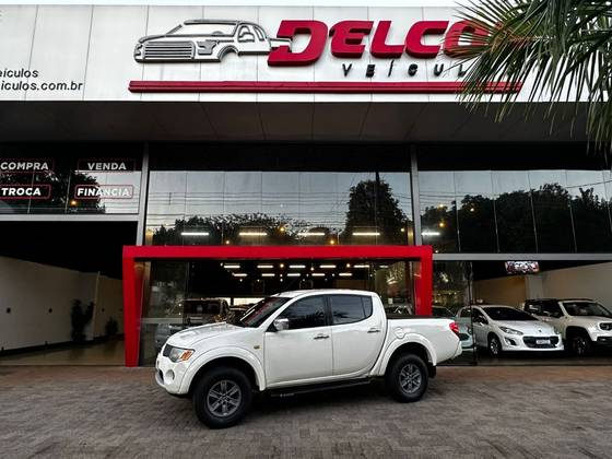 MITSUBISHI L200 TRITON 3.2 HPE 4X4 CD 16V TURBO INTERCOOLER DIESEL 4P AUTOMÁTICO MITSUBISHI L200 TRITON 3.2 HPE 4X4 CD 16V TURBO INTERCOOLER DIESEL 4P AUTOMÁTICO